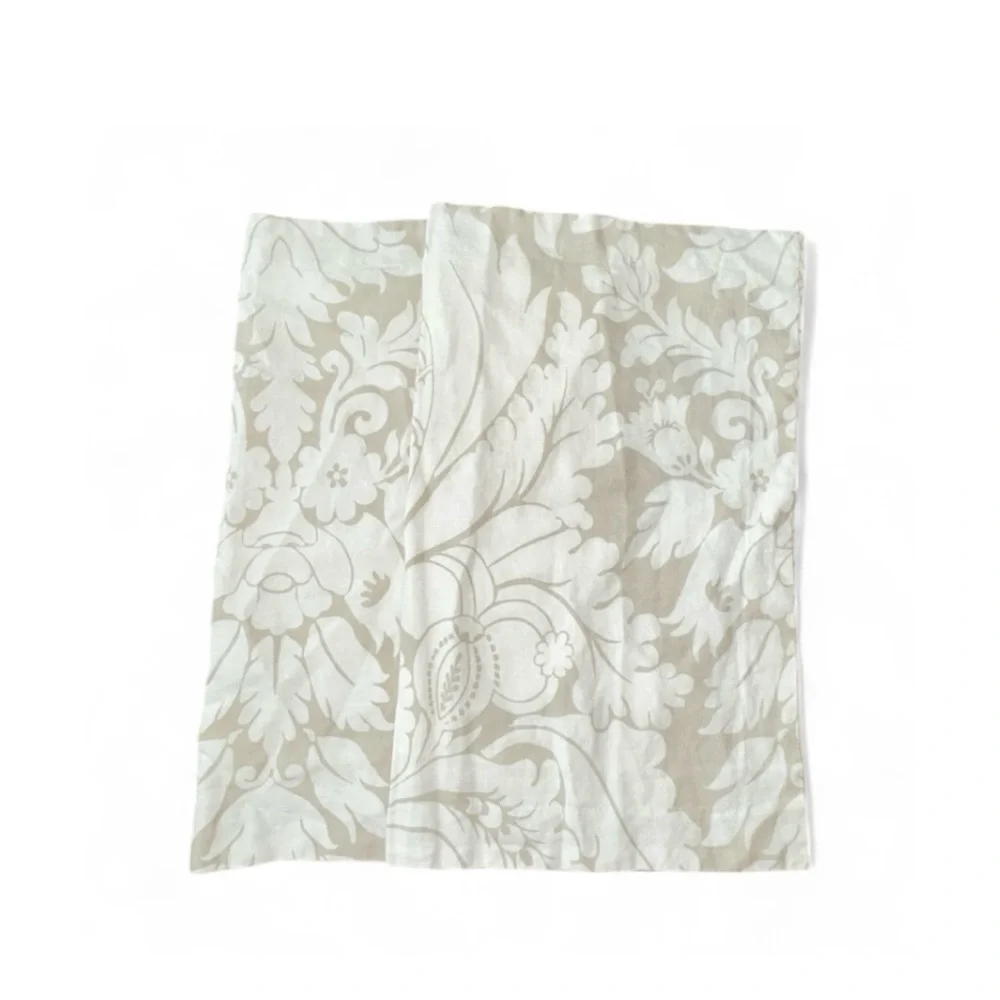 NEW Set‎ of 2 Pottery Barn Beige White Paisley Floral 100% Linen Standard Shams